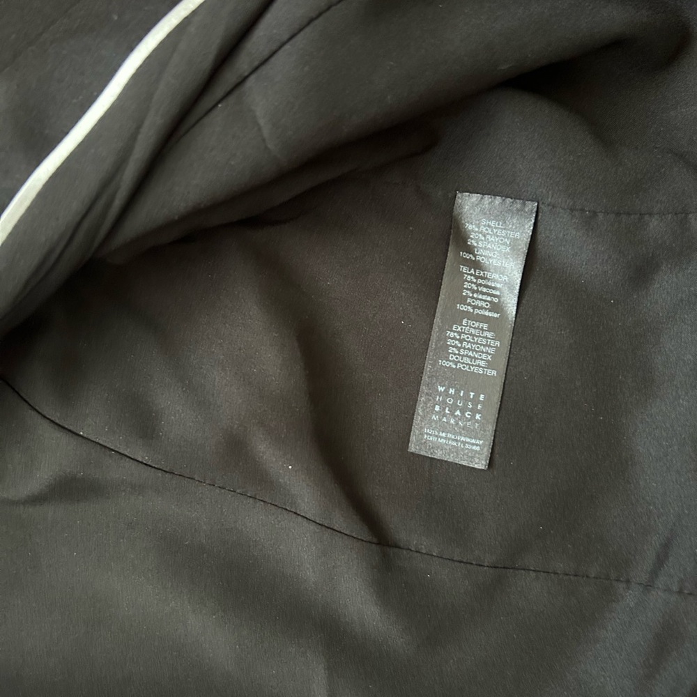 White House Black Market Cropped Black Blazer - Picture 4 of 7